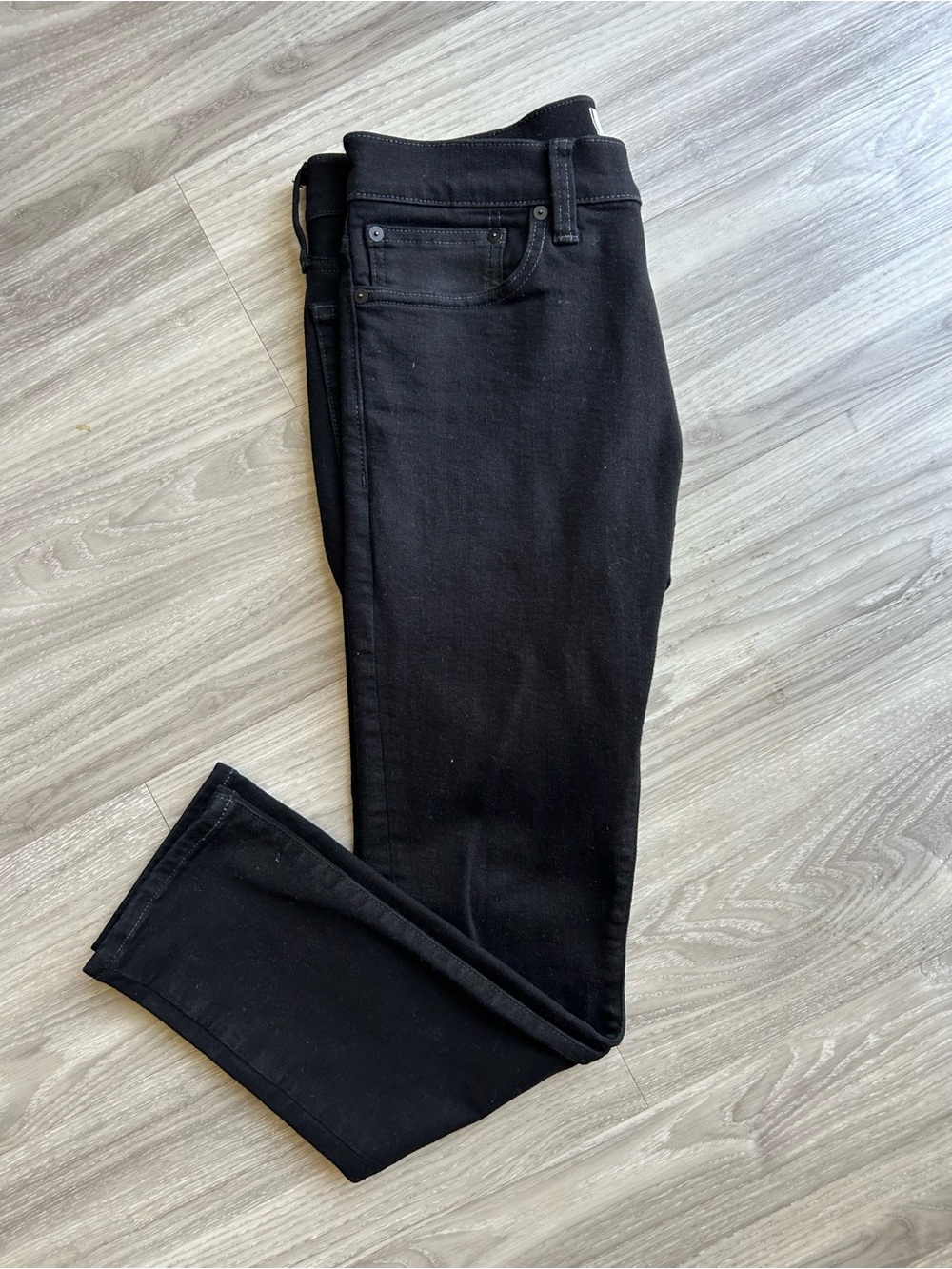Madewell | Skinny Fit Cool Max Denim Jeans in Classic Black (30W x 30L)